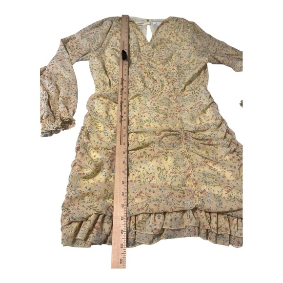 Mable Butter Yellow Ditsy Floral Ruched Long Sleeve Ruffle Hem Dress Size Large - Picture 4 of 5